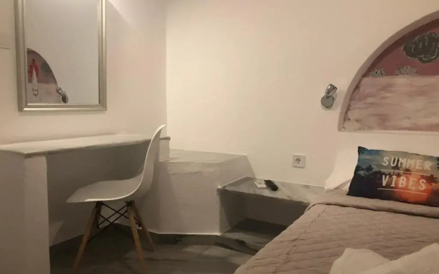 Santanna White Houses