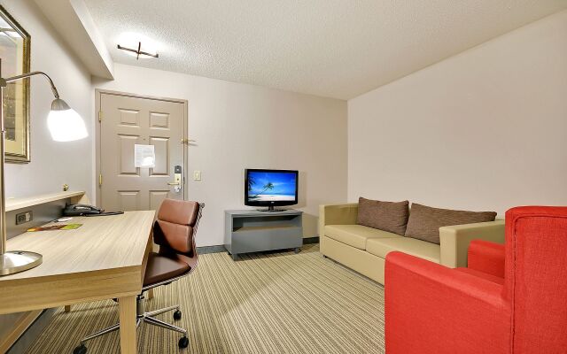 Country Inn & Suites by Radisson, Charleston North, SC