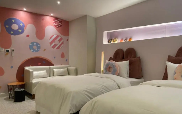 YA-NOLD Hot Spring Hotel