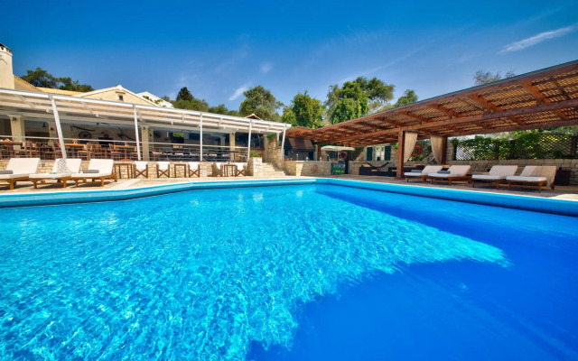 Paxos Club Resort & SPA