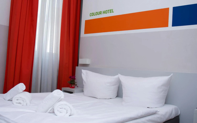 Colour Hotel