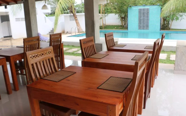 VAAYA Beach Hotel