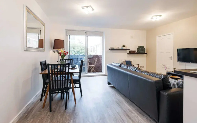 The Sherborne Cromwell Court IX - US11