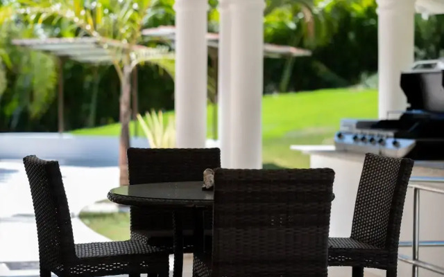 Villa Royale Luxury 4-bedroom Paradise In Sosua