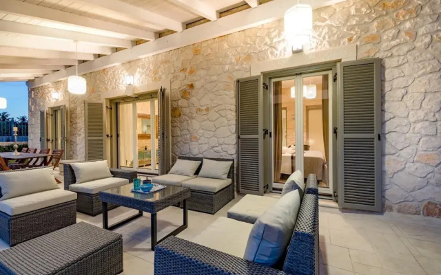 Zante Soleil - High-end Stone Villa With 4BD