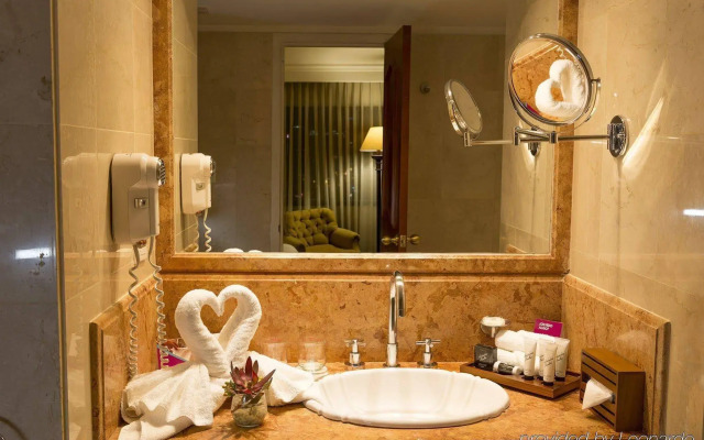 Hotel Torre Monserrate