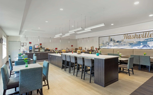 Best Western Plus Executive Residency Antioch Inn