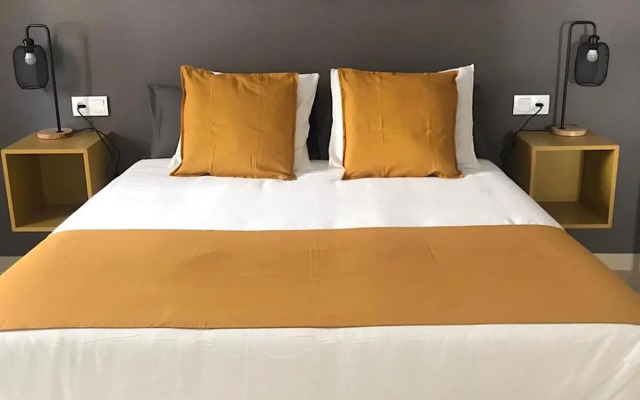 Apartamentos Élite - Picasso