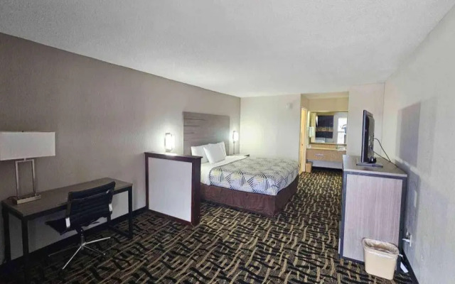 Motel 6 Litchfield, IL