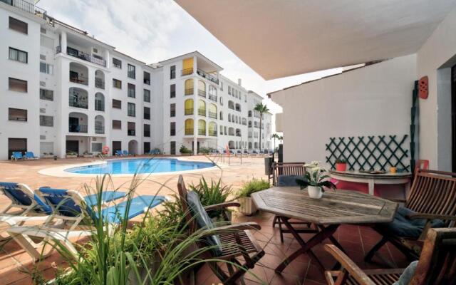 Apartamento 409 marina Real Puerto de la Duquesa playa