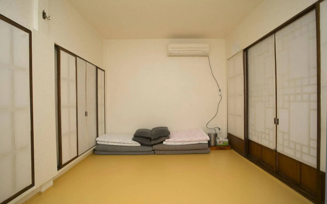 Kimchi Guesthouse Jongno
