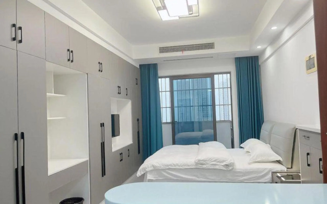 9+1 Themed Apartment (Chongqing University City)