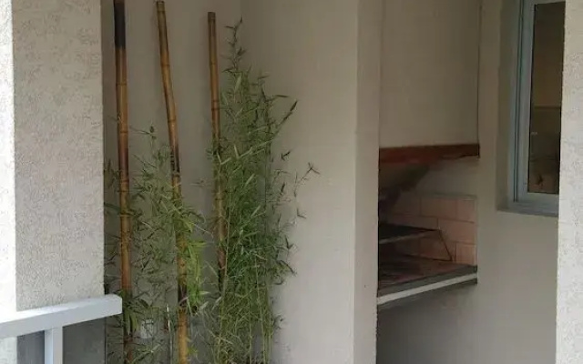 Reyes Apartment