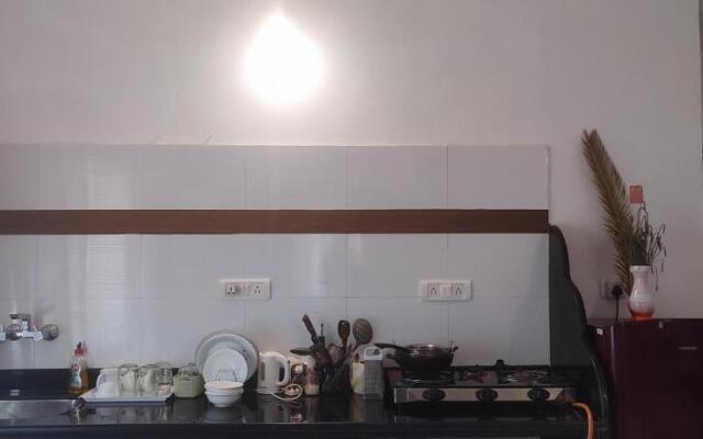 J-House, spacious apartments with balconies, Thalassa 1min away