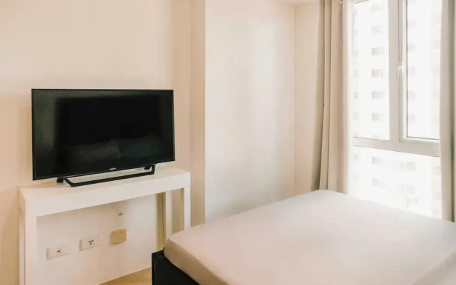 City Haven With Prime Views