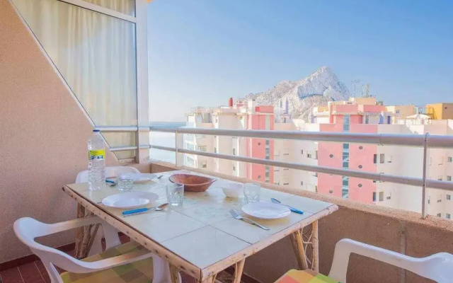 Apartamento en Calpe en 1ª linea de playa. AGUAMARINA