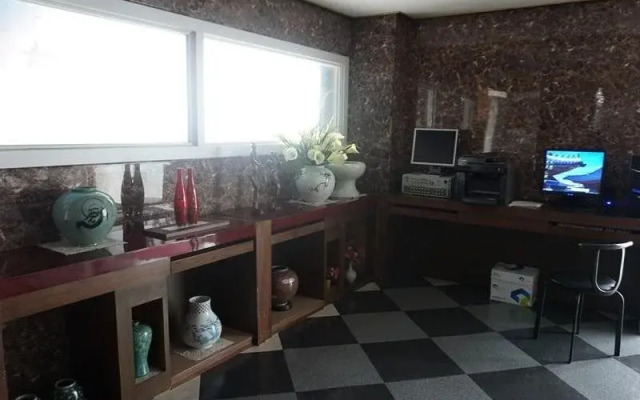 Goodstay Feel Hotel