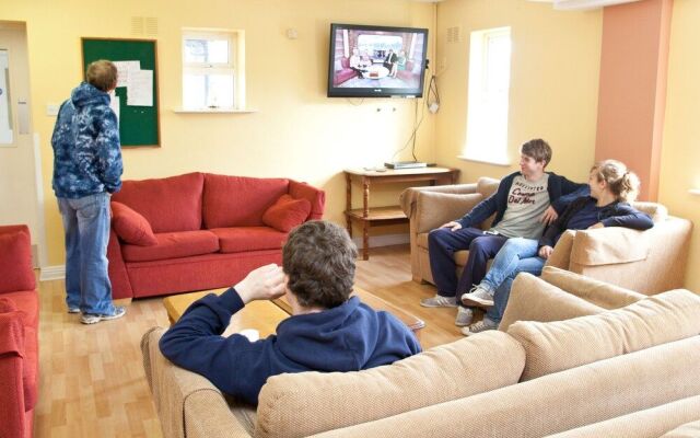 Courtbrack Accommodation - Hostel