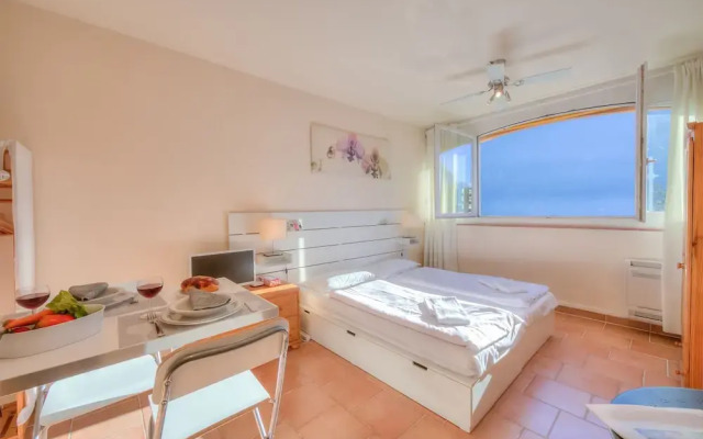 Orchidea Apt. 4 Front Lake
