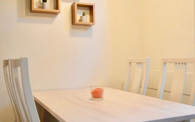 3 Bedroom Flat in Marchmont