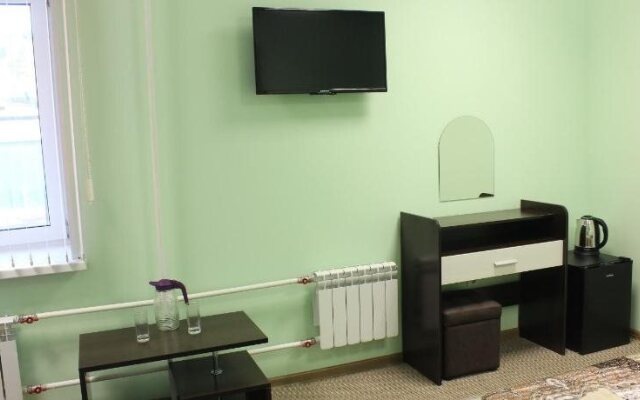 Guris Hotel - Hostel
