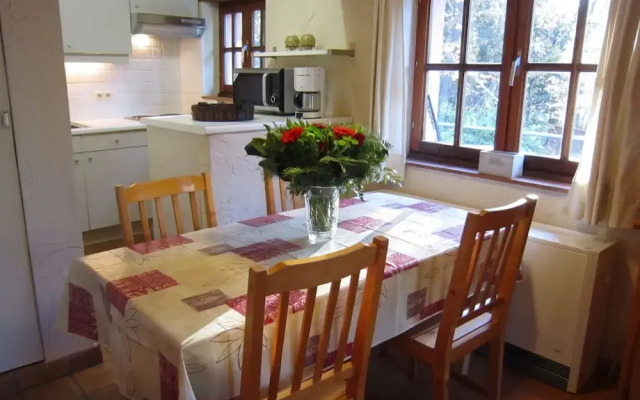 Cosy and Snug Holiday Home With Joint Swimming Pool
