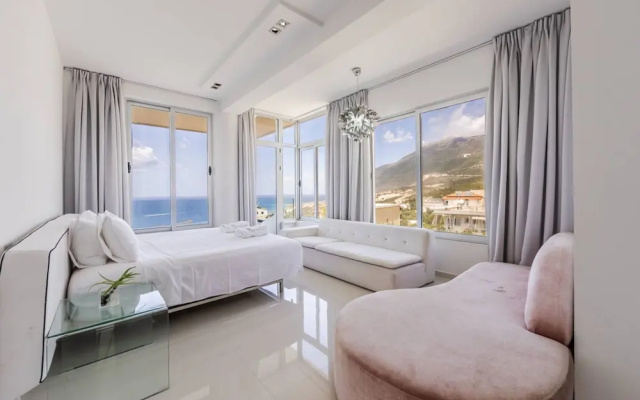 Villa Belle Azure Amazing Sea Views in Dh rmi