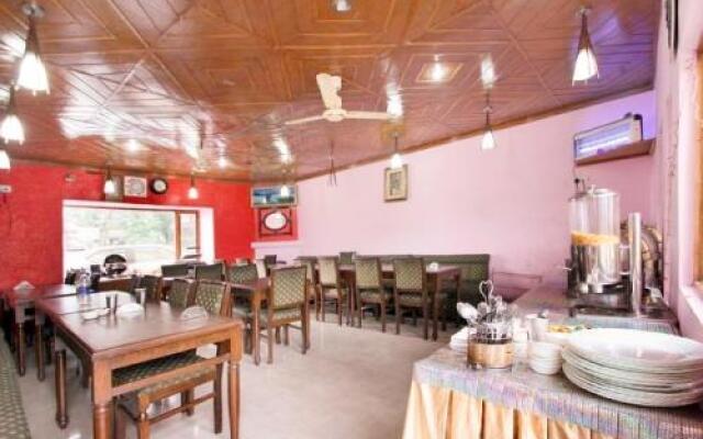 Boutique room in Dalhousie, by GuestHouser 23657