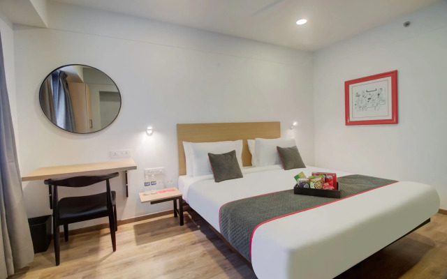 OYO Townhouse 177 Balewadi