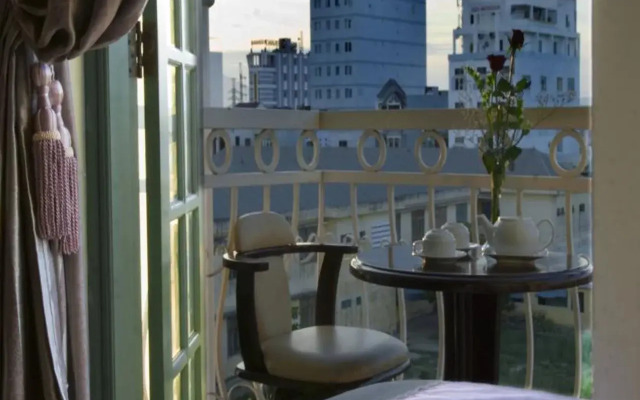 Eldoris Apartment  Hotel