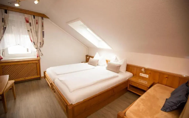 Pension KNOLL ****