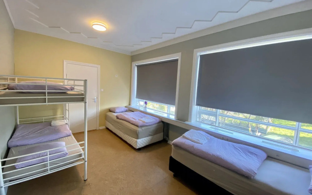Hostel B47