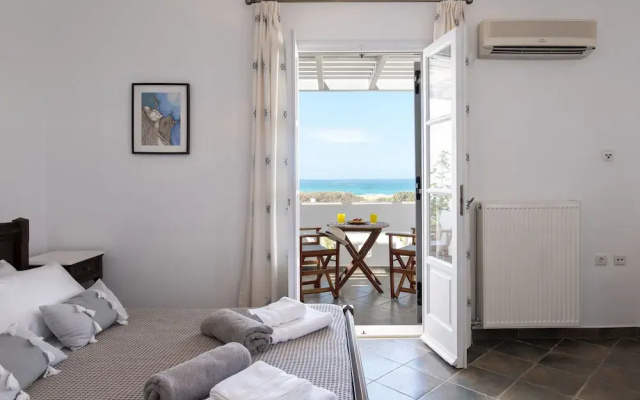 Sea Lilies Suites