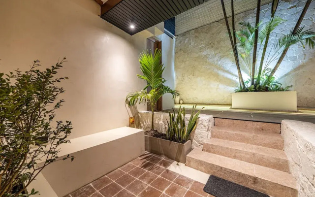 Provenza Luxury Residence by HOUSY HOST