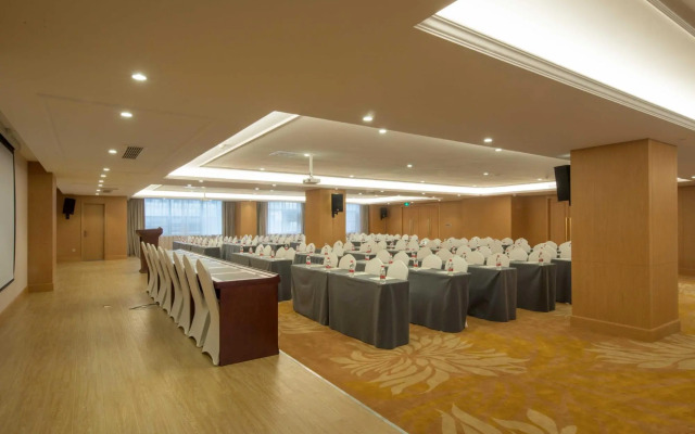 Meikai International Hotel (Hangzhou West Station Zheyi Hospital Branch)