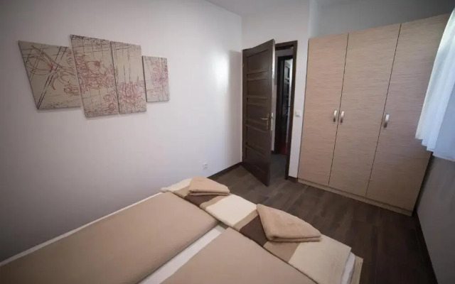 Relax Apartmanház
