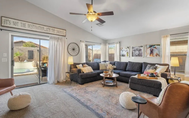Maricopa Home <1 Mile to The Duke Golf Course!