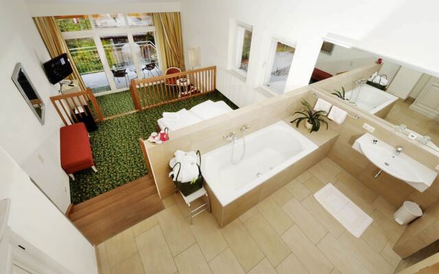 Gartenhotel & Weingut Pfeffel Dürnstein