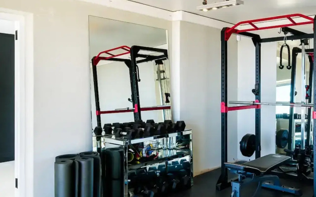 Exceptionally Unique Magnum Villa w Sea Views