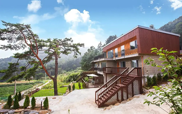 Yangpyeong Sol Maru Pension