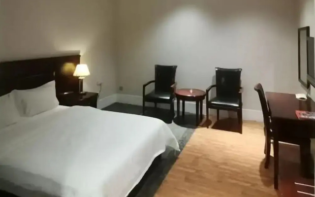 Huangguang Holiday Hotel