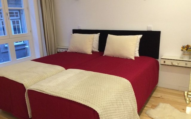 Clérigos-H Apartments