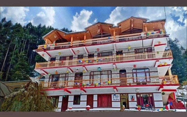 Spring House Manali