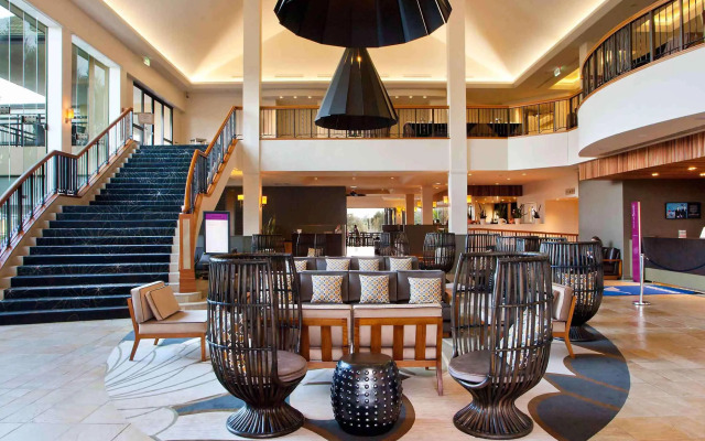 Mercure Gold Coast Resort
