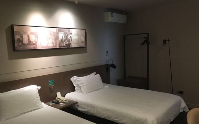 Jinjiang Inn Select Shanghai Zhangjiang High Tech Park Branch
