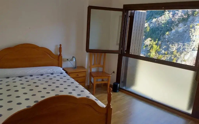 APARTAMENTOS LÁZARO-Calle Iglesia 8 - 1º C
