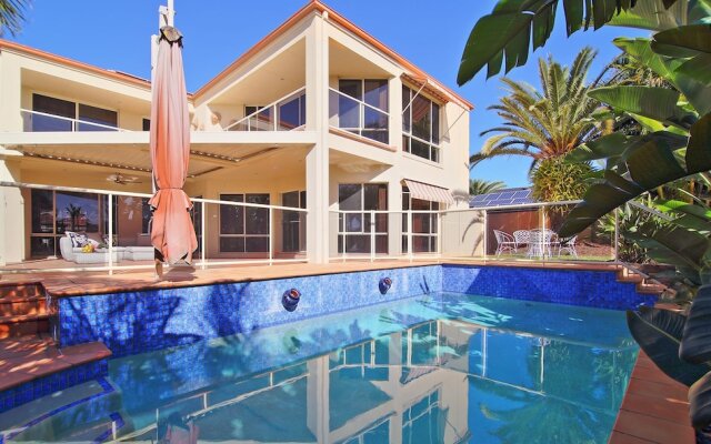 Gold Coast Waterfront Paradise