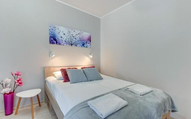 Apartinfo Aura Island Apartments