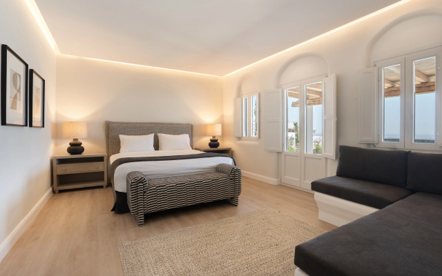 Nero Luxury Suites