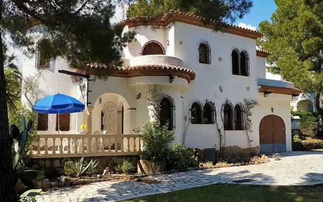 Villa Isalina